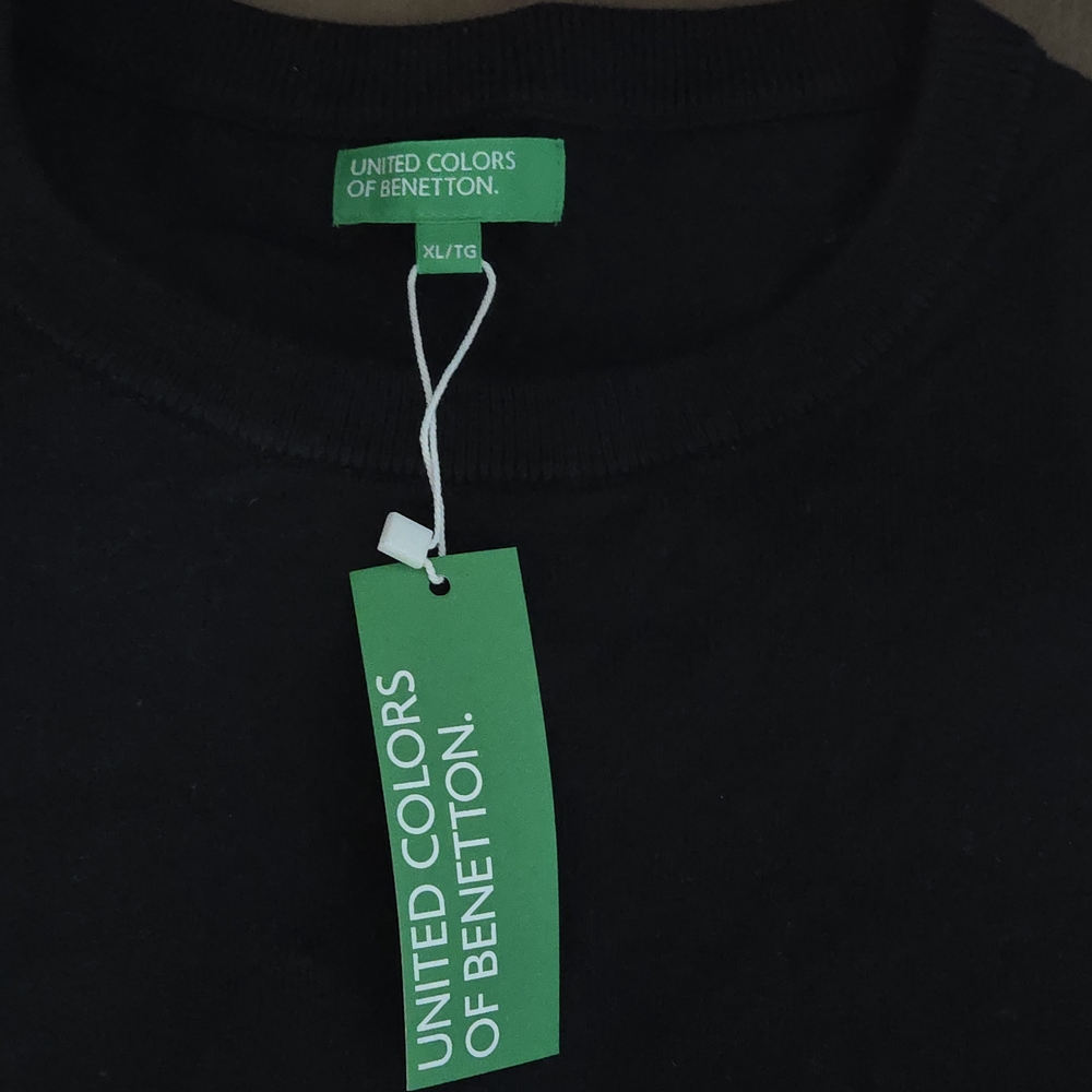 United Colors Of Benetton Black Thin Crewneck Sweater